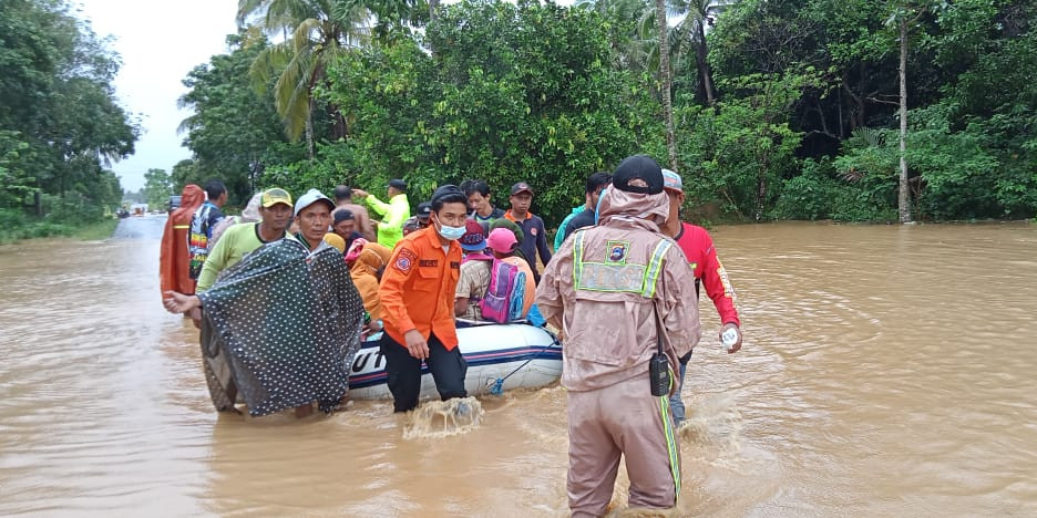 Olymp trade help in Indonesia during national disaster